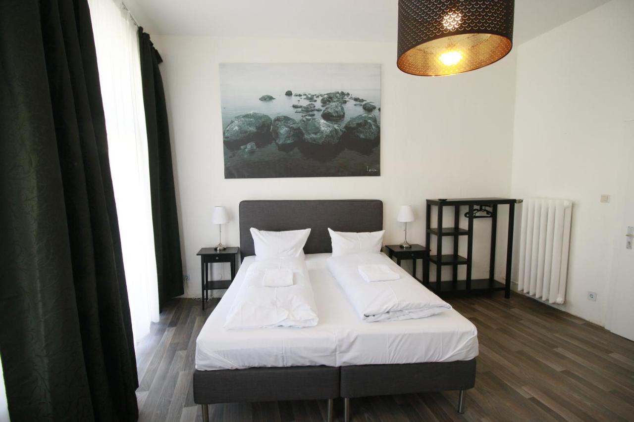 Hotel Bee Fang Hambourg Extérieur photo