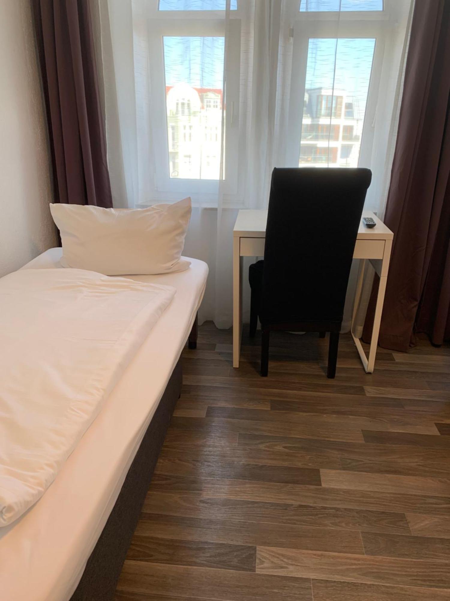 Hotel Bee Fang Hambourg Extérieur photo